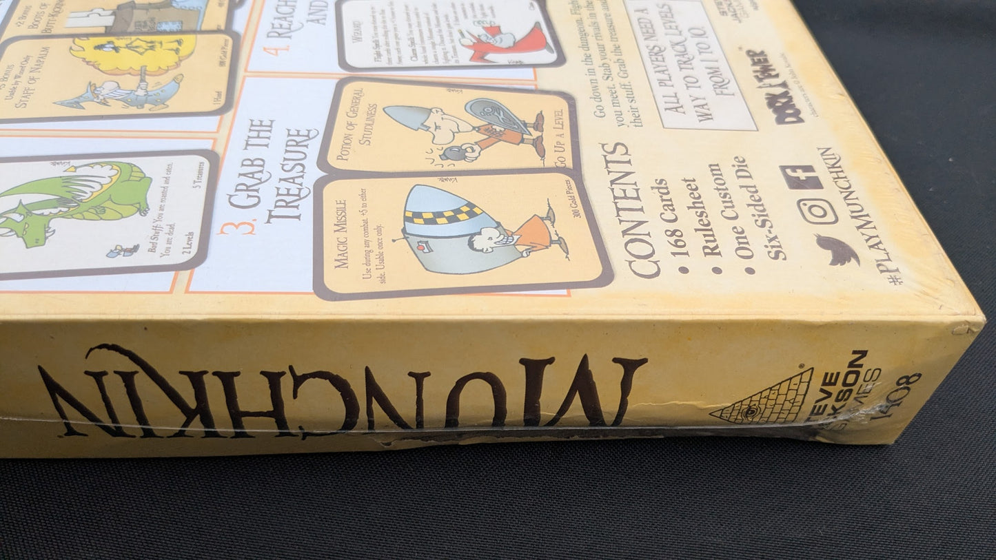Munchkin Card Game (2010 Revised Edition)