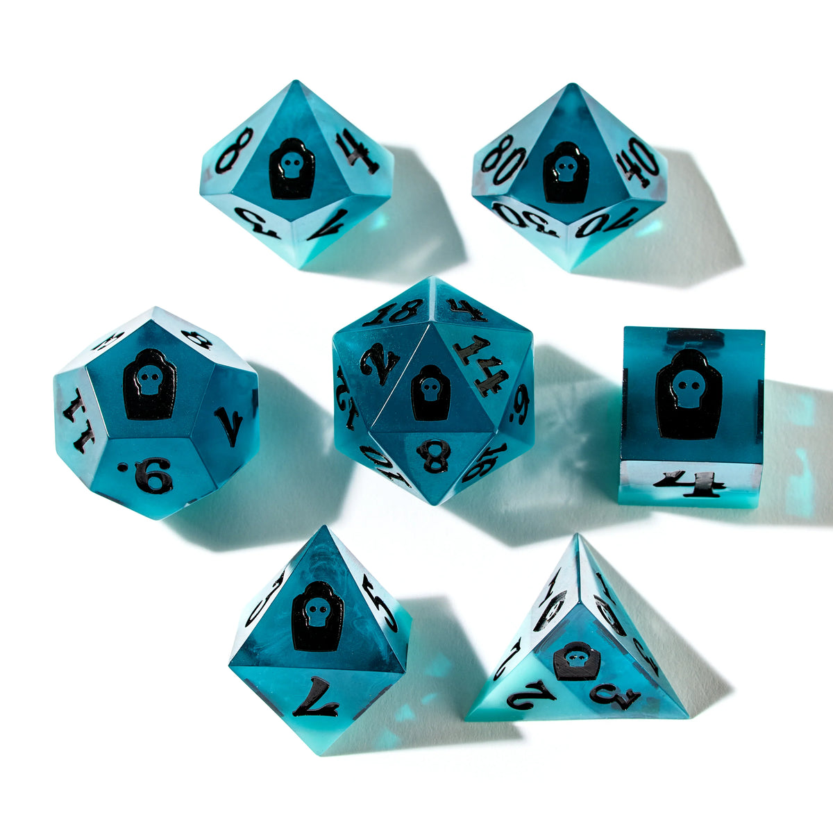 [Grade A] Crooked Moon Graveyard Resin Dice Set